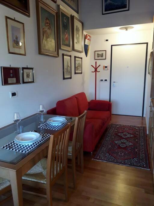 Attico Di Marisa Apartment คอ-ดรอยโป ภายนอก รูปภาพ