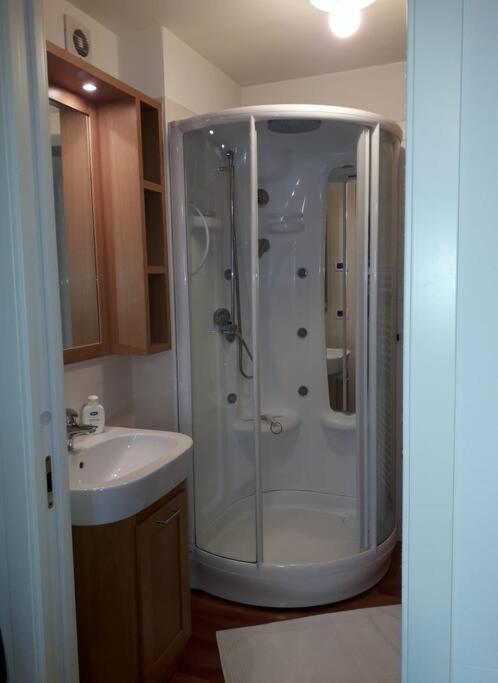 Attico Di Marisa Apartment คอ-ดรอยโป ภายนอก รูปภาพ