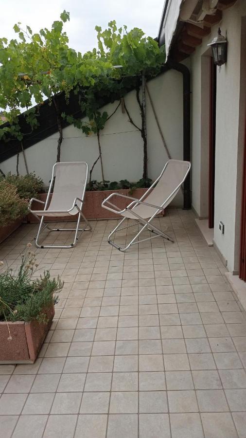 Attico Di Marisa Apartment คอ-ดรอยโป ภายนอก รูปภาพ