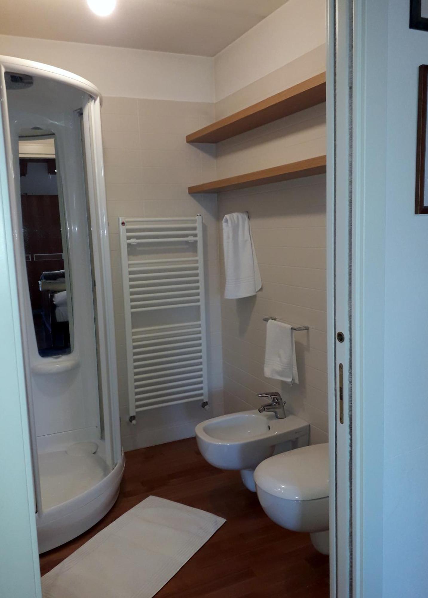 Attico Di Marisa Apartment คอ-ดรอยโป ภายนอก รูปภาพ