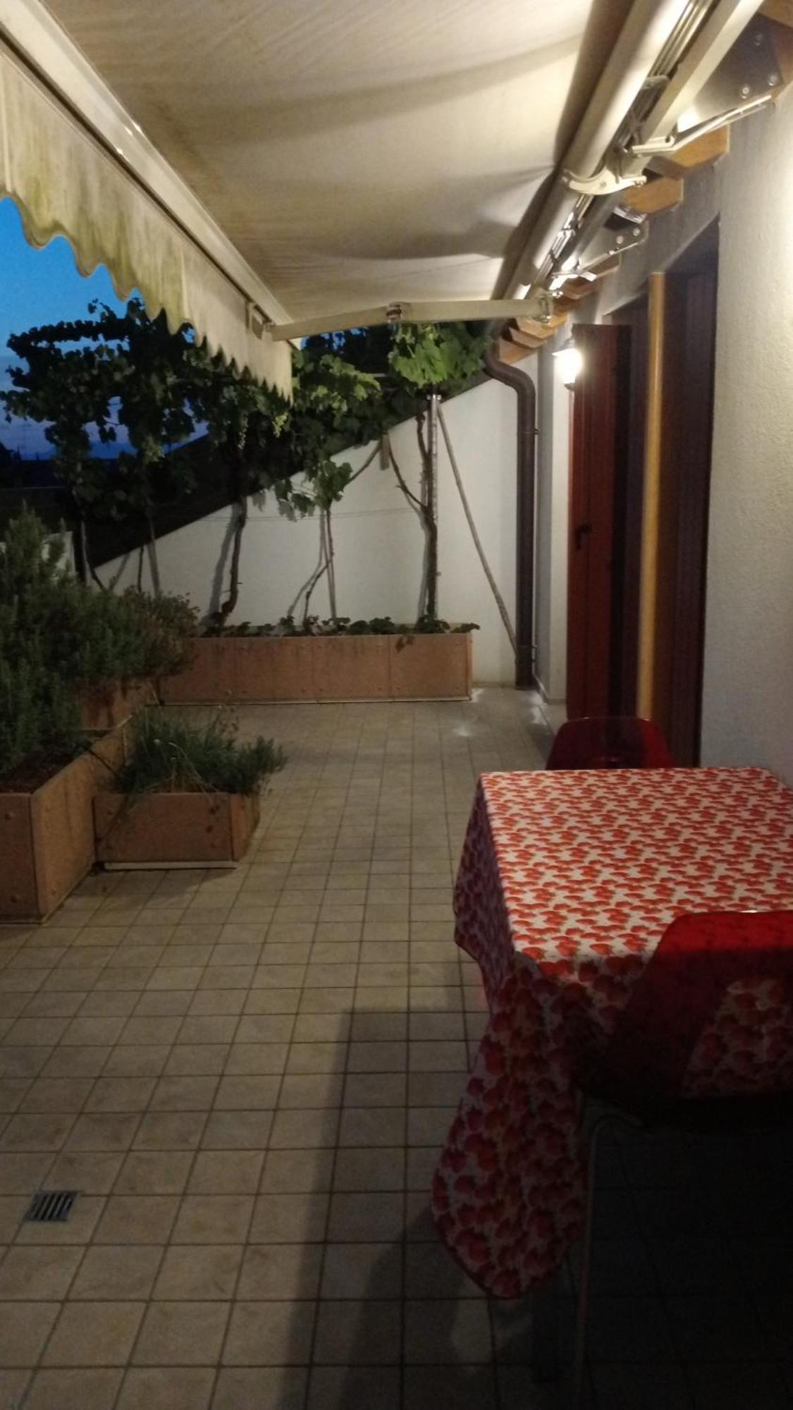 Attico Di Marisa Apartment คอ-ดรอยโป ภายนอก รูปภาพ